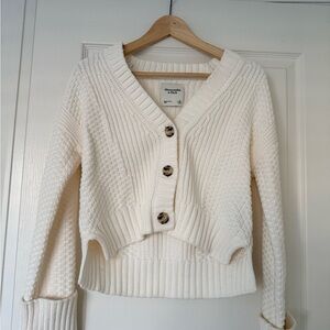 Abercrombie & Fitch Women's Cream Cardigan